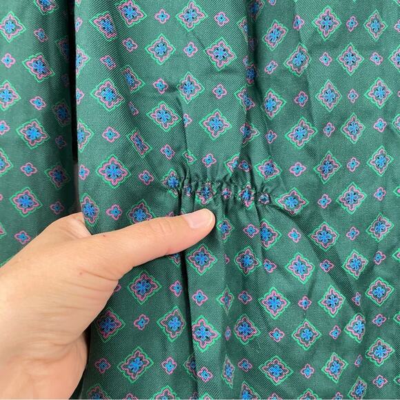 Vintage Evan Picone Green Geometric Print Long Sleeve Blouse Womens 12 1980s - Picture 6 of 10